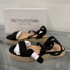 Prettylittle Thing Lace Up Platform Espadrille Black Sandals NEW (sz 7)